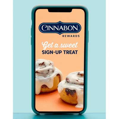 Free Center of the Roll at Cinnabon